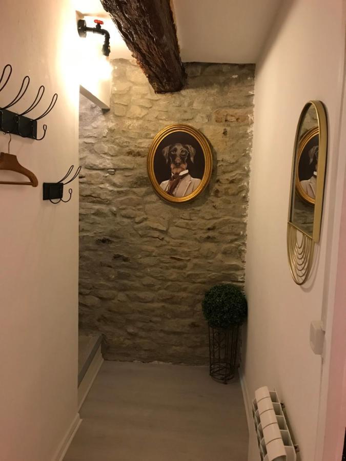 Villa Le Grenier De Manee Villemoustaussou Exterior foto